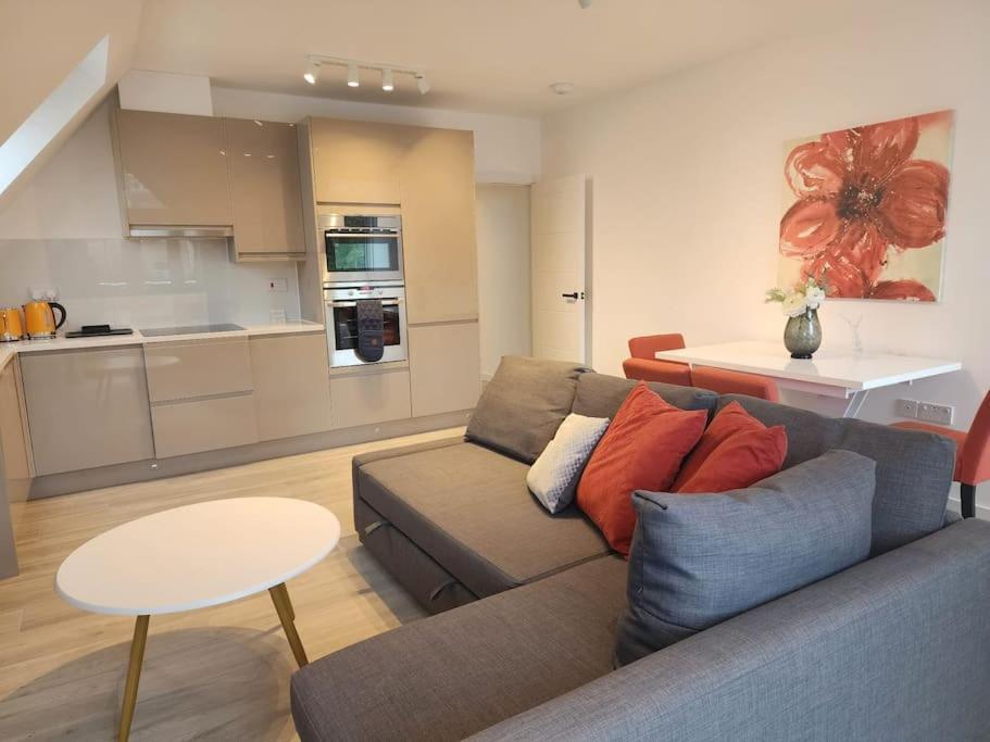 Paradigm Court, Brand New 1-Bedroom Flat Oxford Kültér fotó